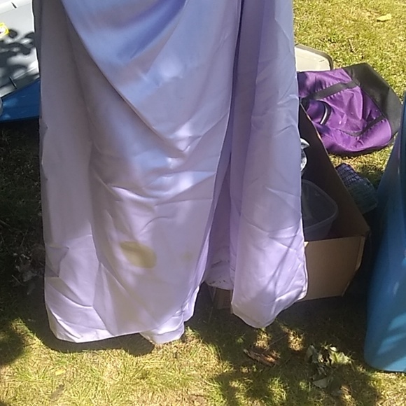 Formal gown - Picture 2 of 4